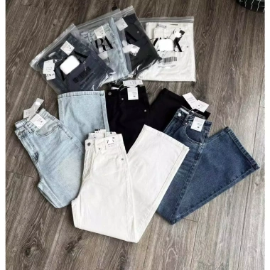 Quần Jeans Culottes Suông Dài ZR 6M - Trơn, Đa Dụng, Giá 375.000đ (Giảm 20%) 4