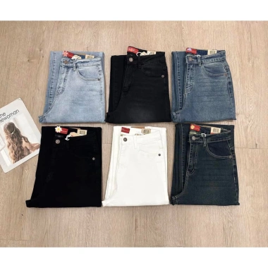 Quần Jeans Culottes Suông Trơn Dài LV ẢNH TỰ CHỤP Giá chỉ 375.000₫ giảm 105.000₫ 10 Quần Jeans Culottes Suông Trơn Dài LV ẢNH TỰ CHỤP Giá chỉ 375.000₫ giảm 105.000₫ 10