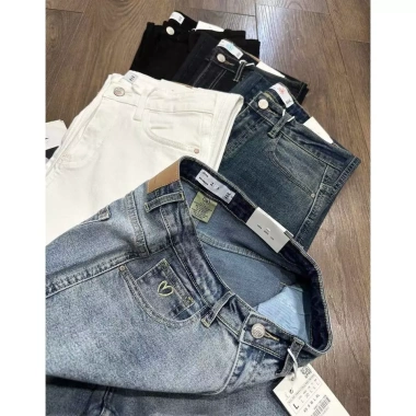 Quần Jeans Culottes Suông Trơn Thêu Tim ZR – Giá Ưu Đãi 395k, Phong Cách Năng Động 3