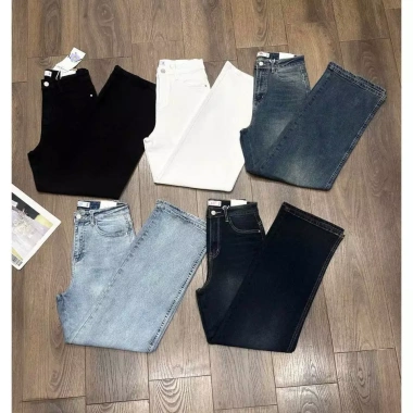Quần Jeans Culottes Suông Trơn Thêu Tim ZR – Giá Ưu Đãi 395k, Phong Cách Năng Động 8