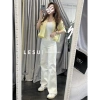 Quần Jeans Culottes Suông Trơn Thêu Tim ZR – Giá Ưu Đãi 395k, Phong Cách Năng Động 9