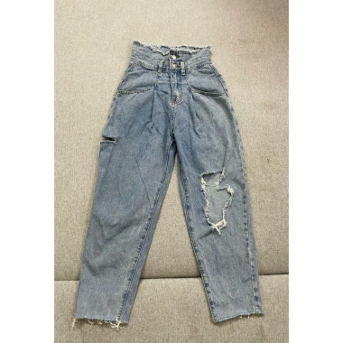 Quần Jeans Hàng Hiệu PASS Giá 39.000 VNĐ Giảm Đặc Biệt, Phong Cách Thời Trang