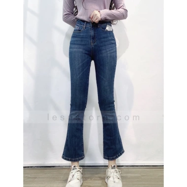 Quần Jeans Loe Trơn Dài 9 Tấc - Ảnh Tự Chụp Giá gốc 442.800 - Giá sale 360.000
