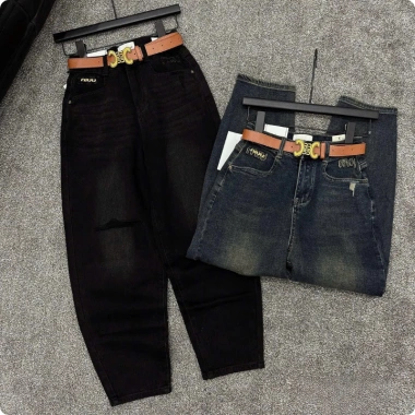 Quần Jeans Nữ Baggy Co Giãn Rách Gối Lưng Cao Tôn Dáng với Belt Cao Cấp - 445.550₫