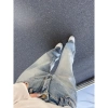 Quần jeans nữ ống đứng màu sáng, rộng rãi thoải mái - Chỉ 390.000đ, giảm 117.000đ 6