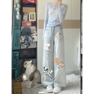 Quần jeans nữ ống rộng cạp cao họa chú chó con Nhật Bản - Thiết kế mùa thu, ôm sát, giảm giá 20% chỉ 321.000₫