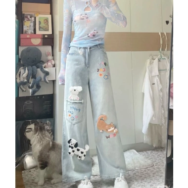 Quần jeans nữ ống rộng cạp cao họa chú chó con Nhật Bản - Thiết kế mùa thu, ôm sát, giảm giá 20% chỉ 321.000₫