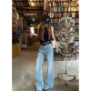 Quần jeans nữ ống rộng cạp cao màu xanh nhạt, dễ mặc, có thắt lưng – giá chỉ 410.000₫ 3