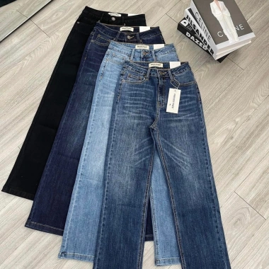 Quần Jeans ống đứng trơn 92-95cm - Đường may chắc, phong cách, chỉ 360.000đ