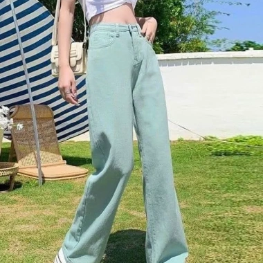 Quần jeans ống sớ Quảng Châu cá tính - Giá chỉ 177.500₫, giảm tới 20% 7 Quần jeans ống sớ Quảng Châu cá tính - Giá chỉ 177.500₫, giảm tới 20% 7