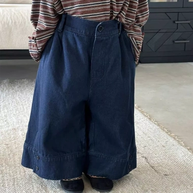 Quần jeans rộng mát mẻ mùa thu trẻ em Hàn Quốc Phong cách mới giảm giá sốc 20%