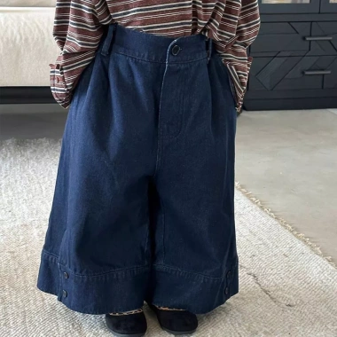 Quần jeans rộng mát mẻ mùa thu trẻ em Hàn Quốc Phong cách mới giảm giá sốc 20%