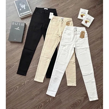 Quần Jeans Skinny Đen 9 Tấc Dài - Giá Giảm 360k, Phong Cách Tự Tin