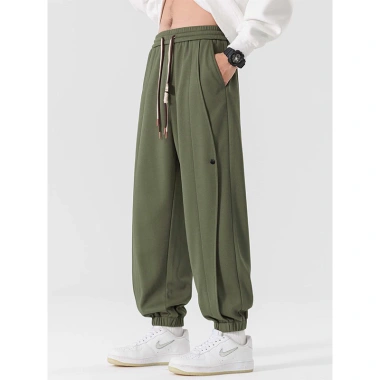 Quần jogger kaki nam‑nữ dáng thể thao, chất mềm basic, giảm giá 20% chỉ 122.200₫
