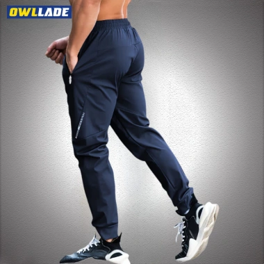 Quần Jogger Nam OWLLADE Xanh Navy - Thoáng Khí, Co Giãn, Giá Ưu Đãi 429.840₫ Quần Jogger Nam OWLLADE Xanh Navy - Thoáng Khí, Co Giãn, Giá Ưu Đãi 429.840₫