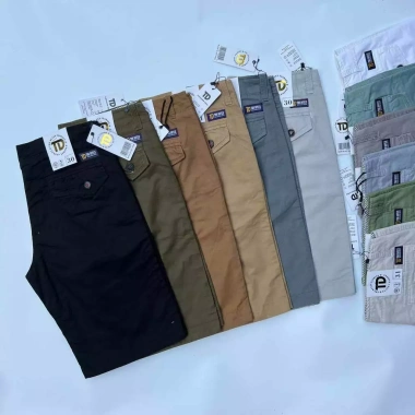 Quần kaki nam không co giãn siêu thoải mái, giá giảm 20% chỉ 128.999đ TI Shop
