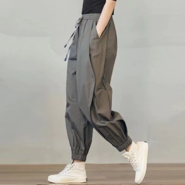 Quần kaki nam nữ thể thao ống rộng bo chun gấu, basic 3 màu Đen Nâu Ghi xám, size 40‑68kg
