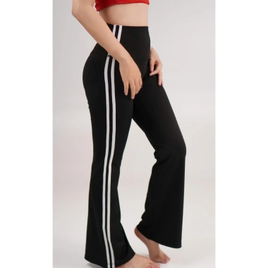 Quần Legging Gym Yoga Nữ UNIQ Cool Peel Cạp Cao Ống Loe Sọc Trắng Thoáng Mát, Đàn Hồi Dễ Dàng, Giá Ưu Đãi 236k 9