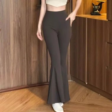 Quần Legging Gym Yoga Nữ UNIQ Cool Peel Cạp Cao Ống Loe Xòe Dáng Giá 336.160 VND