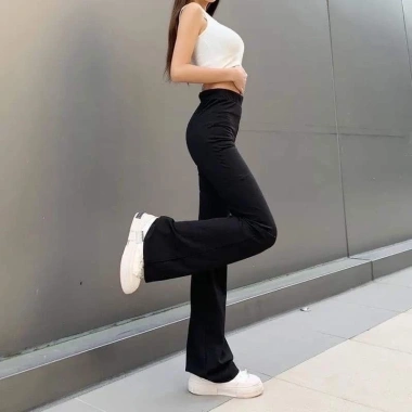 Quần loe cotton nữ lưng cao, co dãn, túi tiện, chân tôn dáng - Giá 71.099₫