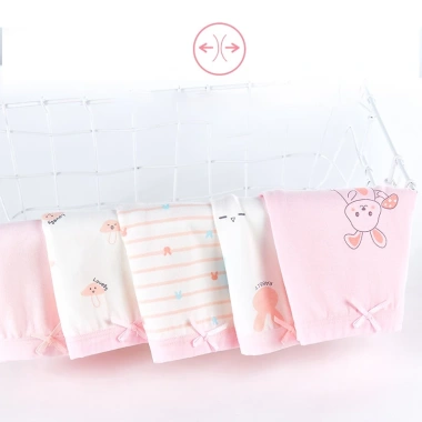 Quần lót bé gái BabyloveGO 5 chip đùi cotton mềm mịn, thoáng mát, giá 59.000 VND 9