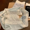 Quần lót nữ cao cấp cotton lụa mịn siêu co giãn đính nơ pastel giá 25.000 vnd 3