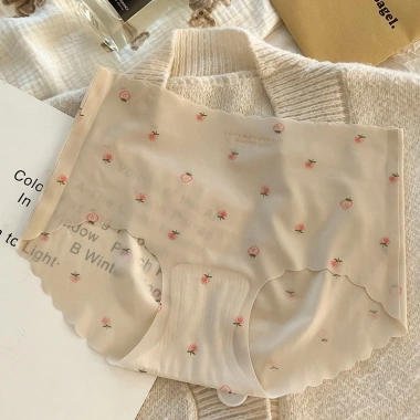 Quần Lót Nữ Cạp Cao Quả Dâu Su Sóng Tàng Hình Sexy Gợi Cảm Đường Cong Quyến Rũ Giá 14.921 VND