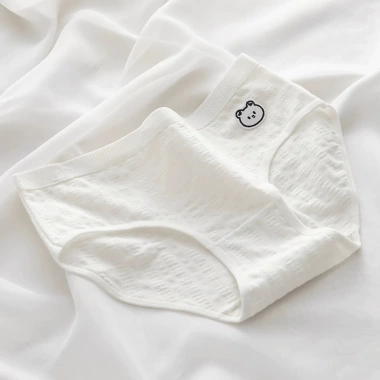 Quần Lót Nữ Cotton Co Giãn Mềm Mại, Chip Thêu Dễ Thương AMYBRA LA68 35.000