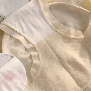 Quần Lót Nữ Cotton Co Giãn Mềm Mại Thoáng Mát Mã A149 - Giá Ưu Đãi 18.000₫ 6 Quần Lót Nữ Cotton Co Giãn Mềm Mại Thoáng Mát Mã A149 - Giá Ưu Đãi 18.000₫ 6