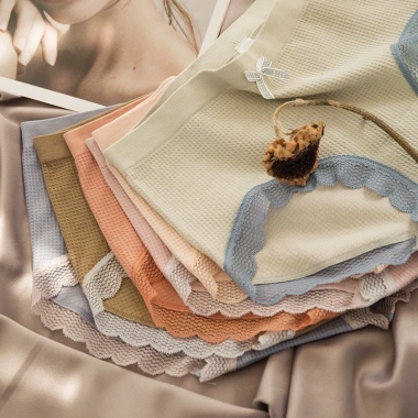 Quần Lót Nữ Cotton Dệt Kim Kháng Khuẩn Thoáng Mát Đính Nơ Ren Siêu Tôn Dáng A45 Giá 20.000 VND 2 Quần Lót Nữ Cotton Dệt Kim Kháng Khuẩn Thoáng Mát Đính Nơ Ren Siêu Tôn Dáng A45 Giá 20.000 VND 2