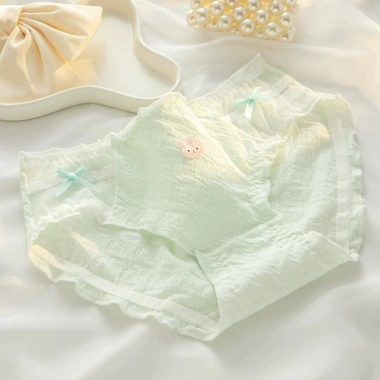 Quần Lót Nữ Cotton Mềm Họa Tiết Nổi, Chip Ren Viền Bèo AMYBRA L2.861 - 53.000₫