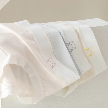 Quần Lót Nữ Cotton Viền Su Mỏng Nhẹ AMYBRA LY03 Cạp Vừa Họa Tiết Gấu Cute 7