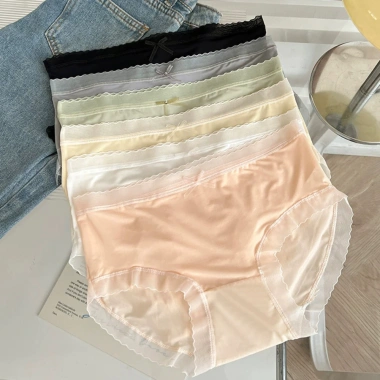 Quần lót nữ đức su viền ren AMYBRA L369 - mềm mịn, co dãn, đáy 2 lớp