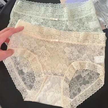 Quần Lót Nữ REN A151 Thiết Kế Dệt Nổi Hoa Mai Mềm Mịn Mát Siêu Đẹp 20.000 4 Quần Lót Nữ REN A151 Thiết Kế Dệt Nổi Hoa Mai Mềm Mịn Mát Siêu Đẹp 20.000 4