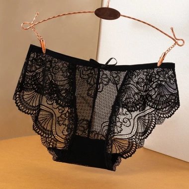 Quần lót nữ ren đen sexy, cao eo thoải mái, không đường may, thiết kế gợi cảm - Giá chỉ 35.000đ 3 Quần lót nữ ren đen sexy, cao eo thoải mái, không đường may, thiết kế gợi cảm - Giá chỉ 35.000đ 3