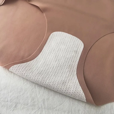 Quần Lót Nữ Vải Su Mềm Mịn AMYBRA L618 - Kháng Khuẩn, Co Dãn, Giá 33.000đ