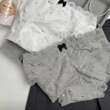 Quần Lót Ren Cạp Cao Nữ Co Giãn Cotton Chấm Bi Dễ Thương - AMYBRA L5.410 Giá 35k 6