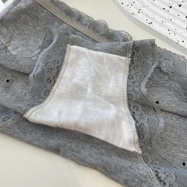 Quần Lót Ren Cạp Cao Nữ Co Giãn Cotton Chấm Bi Dễ Thương - AMYBRA L5.410 Giá 35k 8