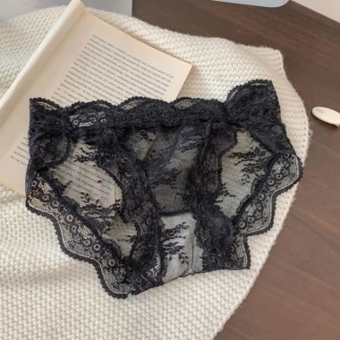 Quần Lót Ren Nữ Set 2, Set 4 Gợi Cảm, Sexy Hoa Độc Đáo Giá 69.900₫