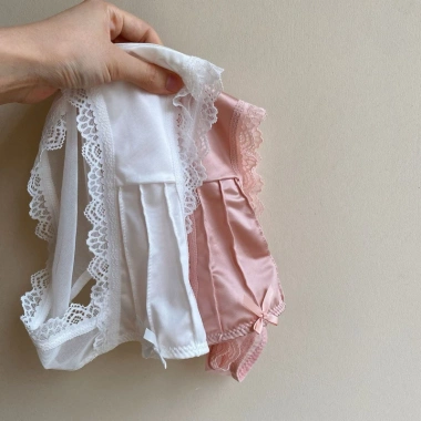 Quần Lót Satin Cổ Điển Kiểu Pháp Ren Gợi Cảm - Giá chỉ 36.209 VND 9