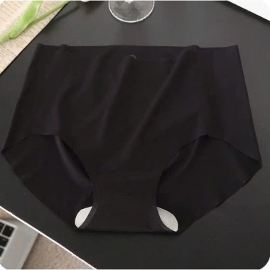 Quần lót tàng hình su lụa băng mát lạnh, không viền, siêu mỏng nhẹ, chỉ 19.000₫