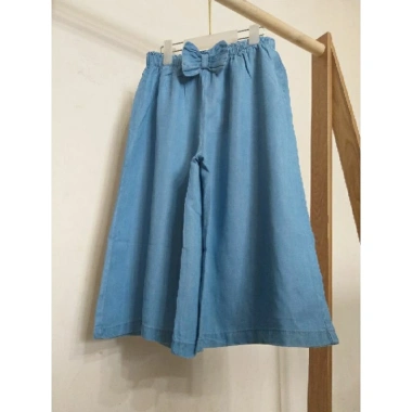 Quần lửng ống rộng vải bò giấy size đại 23-42kg cho bé - Giá chỉ 89.999đ 5