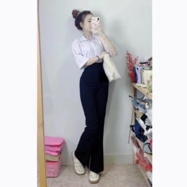 Quần Ống Loe Nữ Cạp Cao Xẻ Gấu Trước Cúc Tôn - Vải Mềm, Lưng Cao, Cá Tính Công Sở