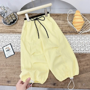 Quần ống xuông bé gái 10-35kg - Quần gió cạp dây rút Tini Kids chỉ 119.000₫ 4
