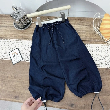 Quần ống xuông bé gái 10-35kg - Quần gió cạp dây rút Tini Kids chỉ 119.000₫ 5