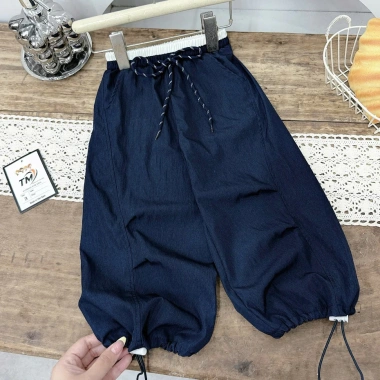 Quần ống xuông bé gái 10-35kg - Quần gió cạp dây rút Tini Kids chỉ 119.000₫ 10