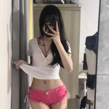 Quần Short Denim Lau Mùa Hè Y2K Tua Rua Low Waist Ren-Up Mông - Giá 444.096₫ 11