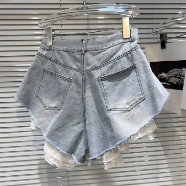 Quần short denim vát rộng ren viền trắng - ngọt cay, rửa nước, chỉ 588.018₫