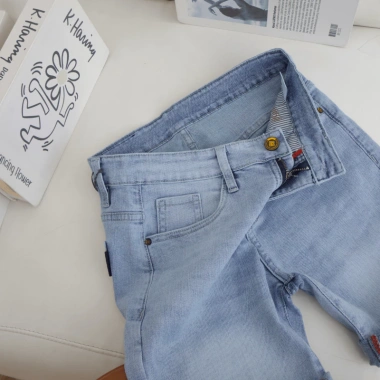 Quần short jean nam JS127 Form ngắn trên gối, chống bay màu, co giãn, dày dặn, thoải mái hè - 155.000 VND 9 Quần short jean nam JS127 Form ngắn trên gối, chống bay màu, co giãn, dày dặn, thoải mái hè - 155.000 VND 9