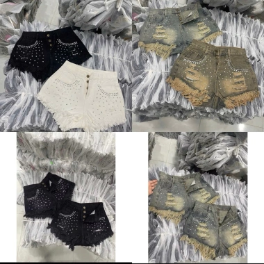 Quần short jean nữ lưng cao 4 nút đính đá, rách kiểu siêu hack Denim Pants